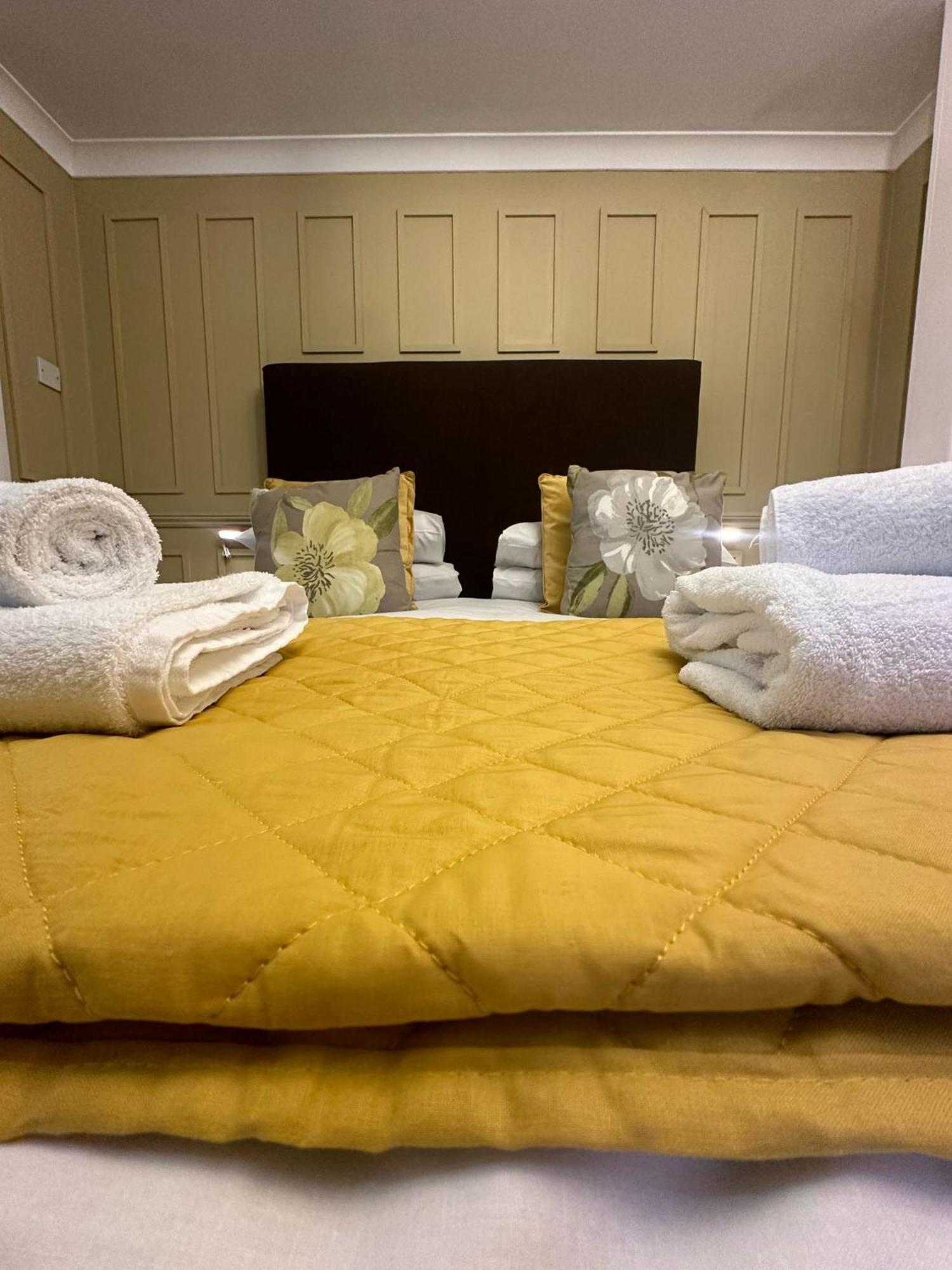 Bed & Breakfast The By Tas 4*