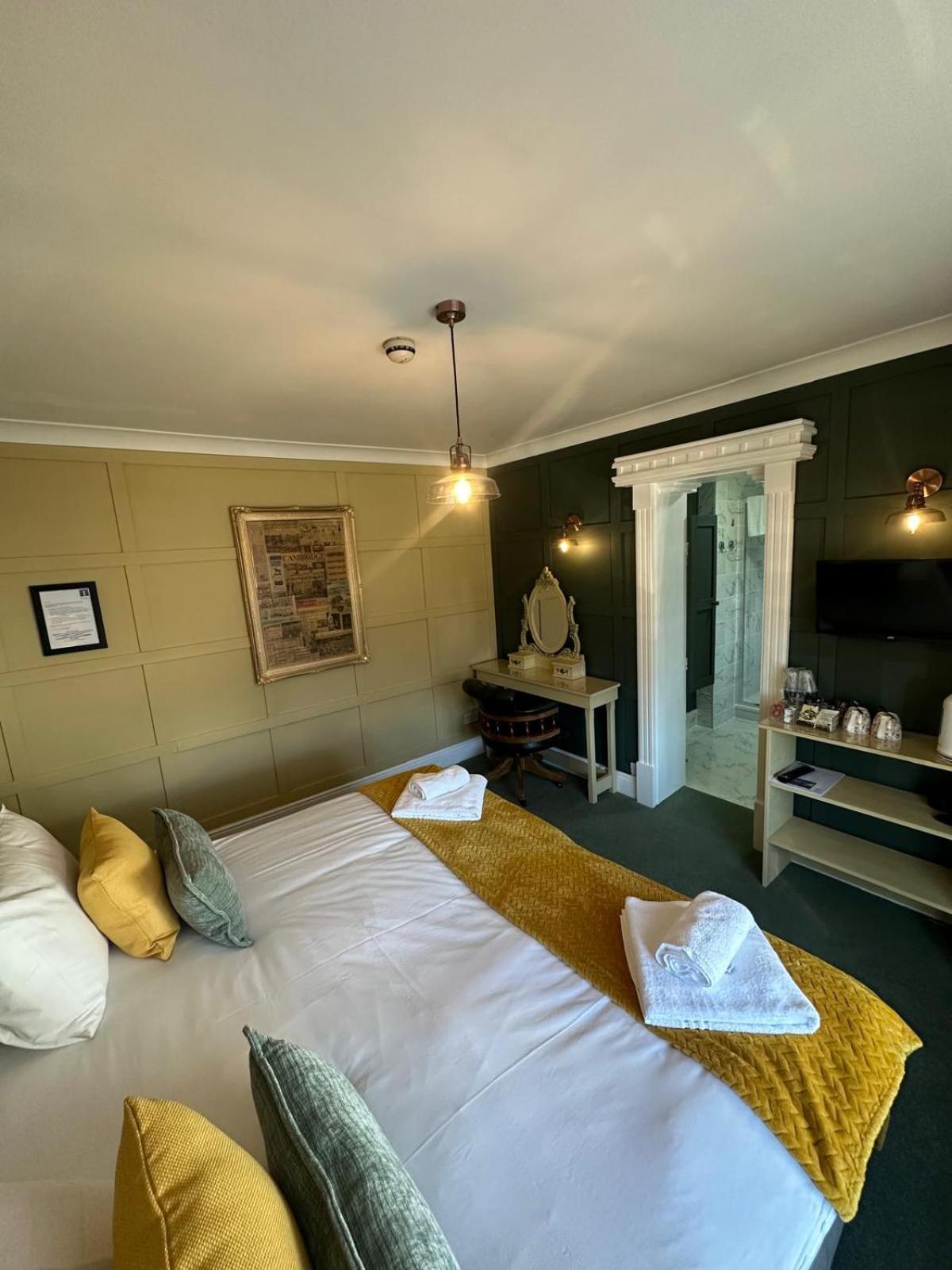 The By Tas Bed & Breakfast 4*